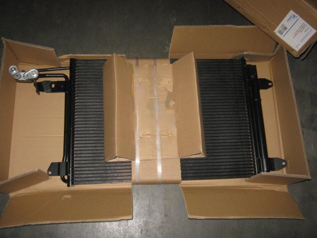 Радіатор кондиціонера Skoda Octavia 04-, VW Caddy 04-, Golf V, VI