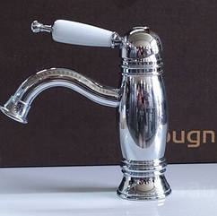 Змішувач в стилі ретро для раковини з білою ручкою Bugnatese Oxford 6319