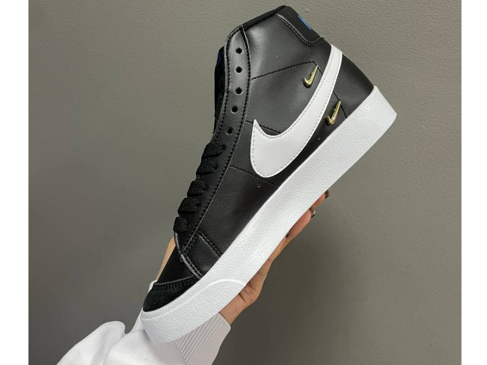 Женские кроссовки Nike Blazer Mid 77 Metallic Swoosh Black CZ4627-001 - фото 3 - id-p1529346971