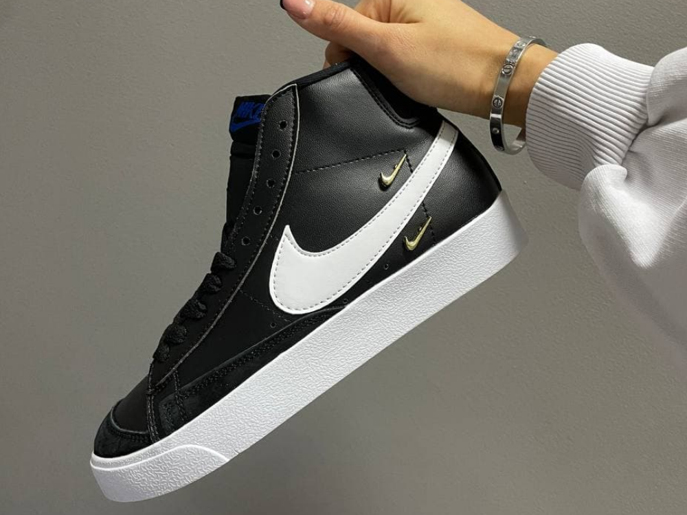 Женские кроссовки Nike Blazer Mid 77 Metallic Swoosh Black CZ4627-001 - фото 8 - id-p1529346971