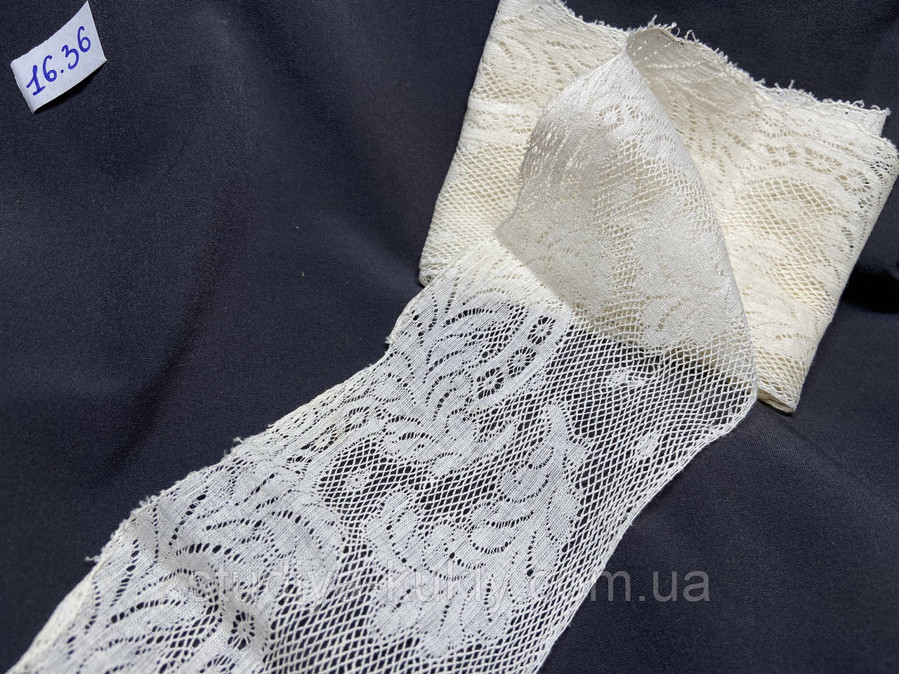 Найтонше антикварне мереживо, Англія, ширина 70 мм. 1850 - 1900 рр. №16.36