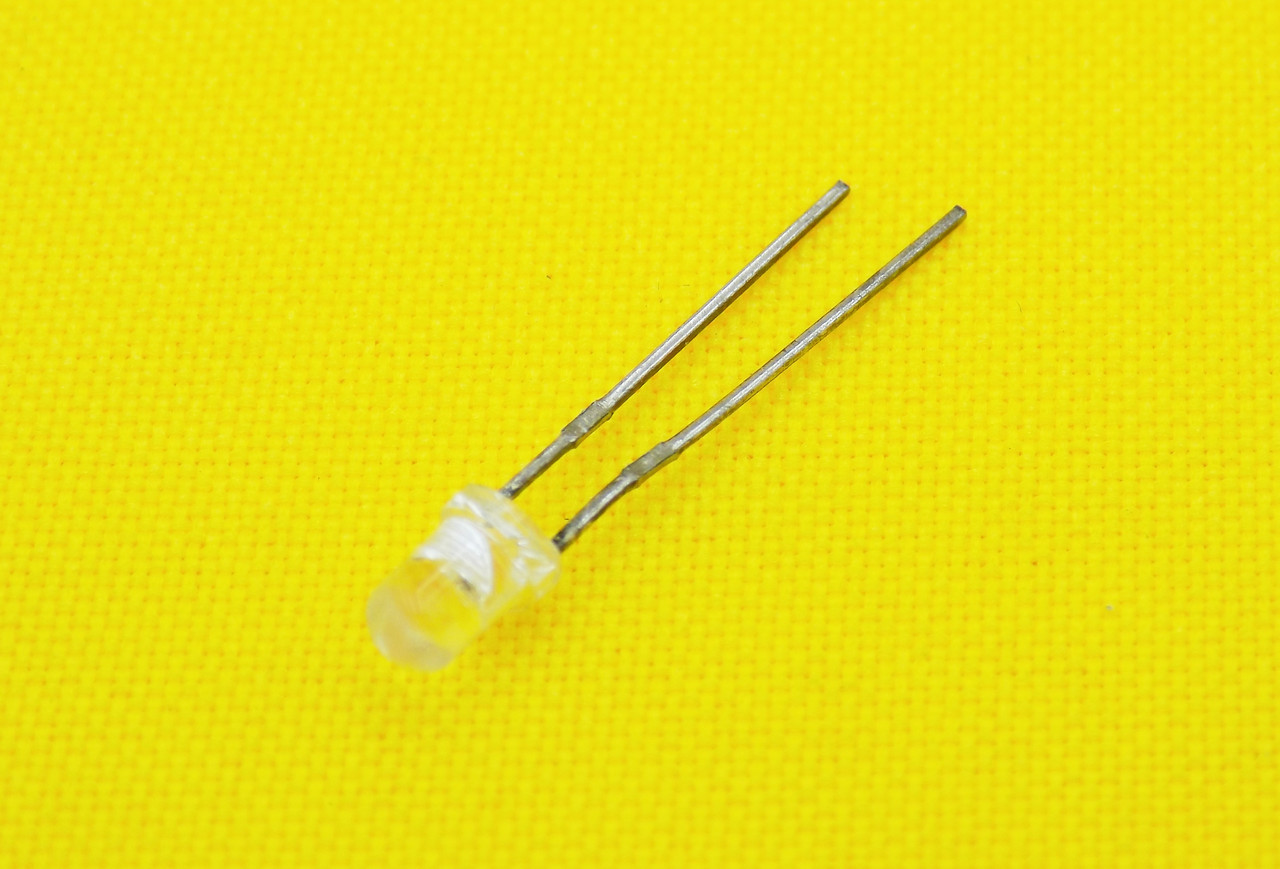 LED прозорий 2pin, 5мм біле світло