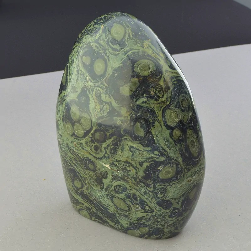 Мінерал натуральна яшма подарунок, фото 1