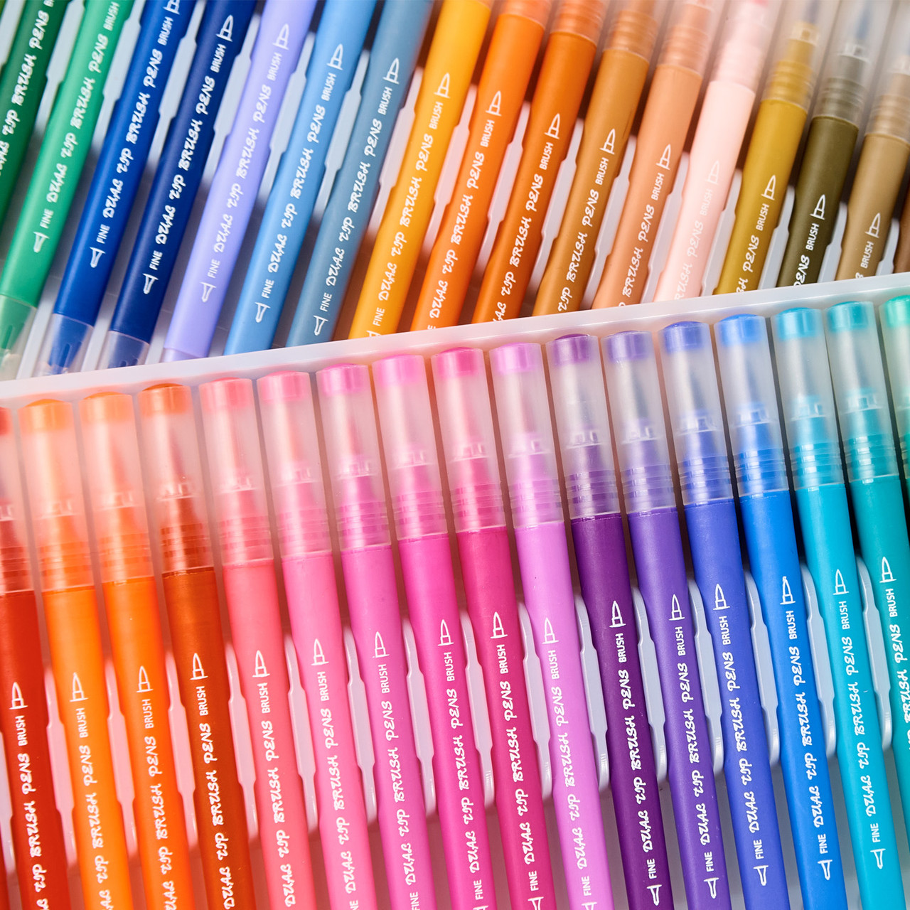 Большой набор маркеров Brush для рисования и скетчинга, двусторонние маркеры на водной основе 72 цвета - фото 3 - id-p1529922593