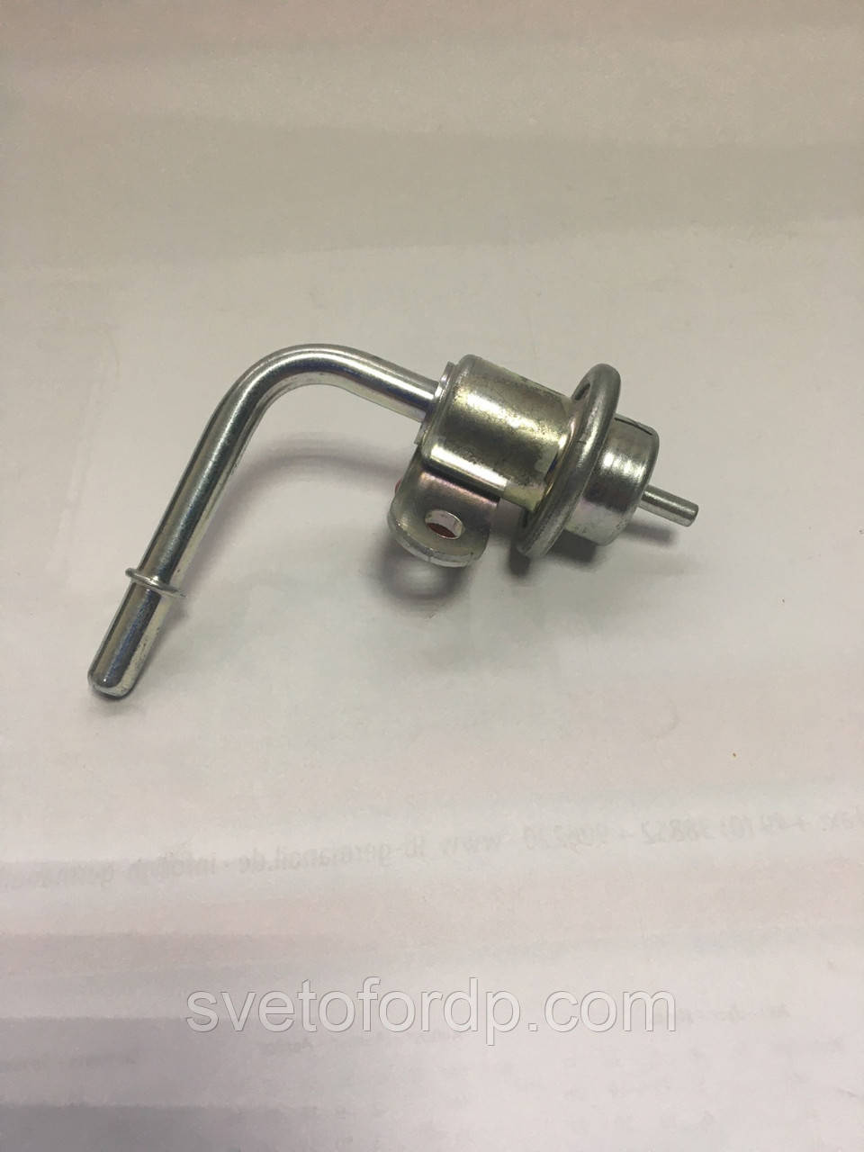 Регулятор тиску палива кривий, старого зразка Ланос 1.5 SOHC, Нексія GM Корея 96184228, фото 1