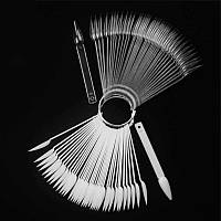 Палітра "Віяло" на 40 типс "Стилет - Мигдаль", на кільці, 11,8 см. (Нігток - 4 см.)