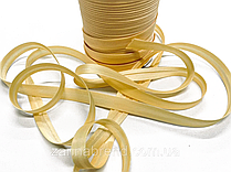 Атласна бейка світло-жовтого кольору