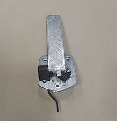 Педаль газу МАЗ з кронштейном (пр-во ДК) 64226-1108005