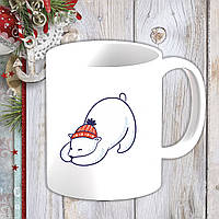 Белая кружка (чашка) с новогодним принтом Белый медведь в шапке