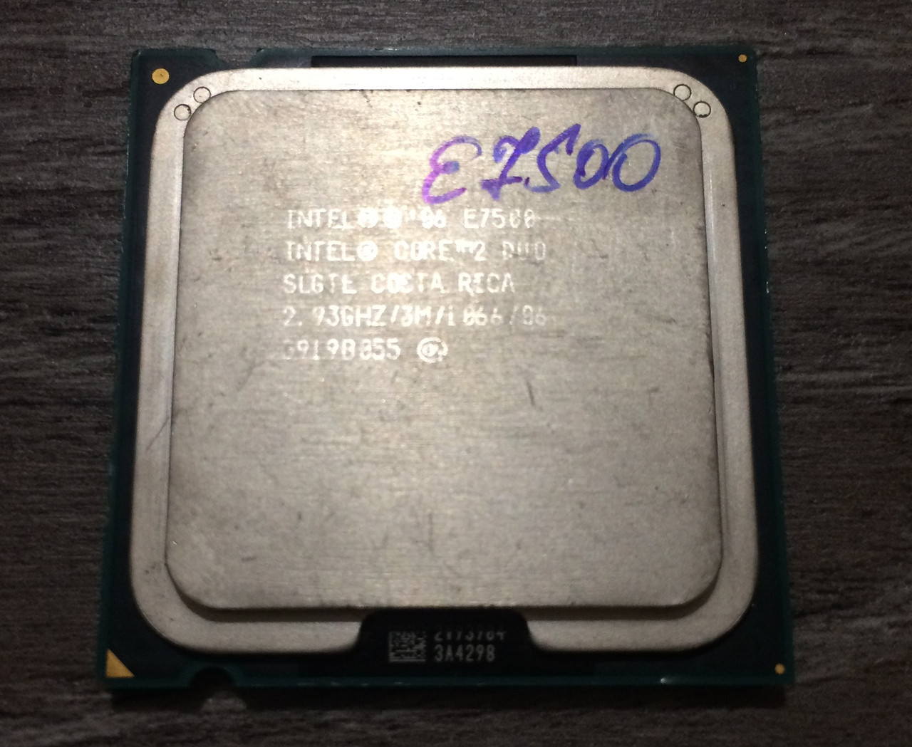 Процесор для ПК E7500 Intel Core 2 Duo 2.9GHz/3M/1066 LGA775 65W SLB9Z/SLGTE