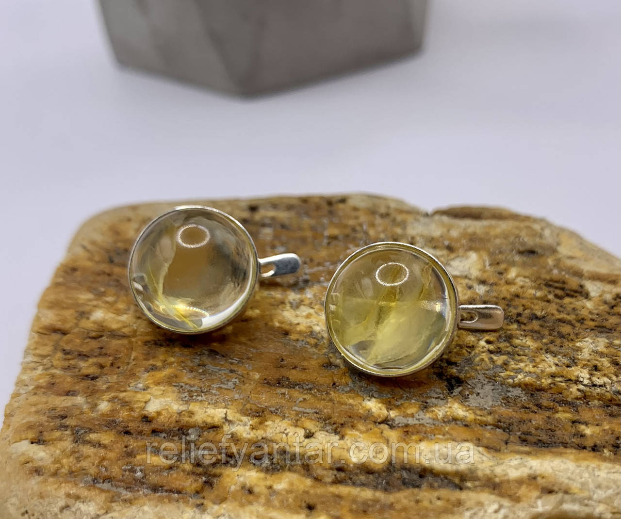 Серги из янтаря, сережки з бурштину