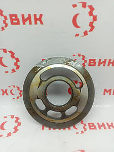 Пластина прижимна (2) гідронасоса Liebherr LPVD45