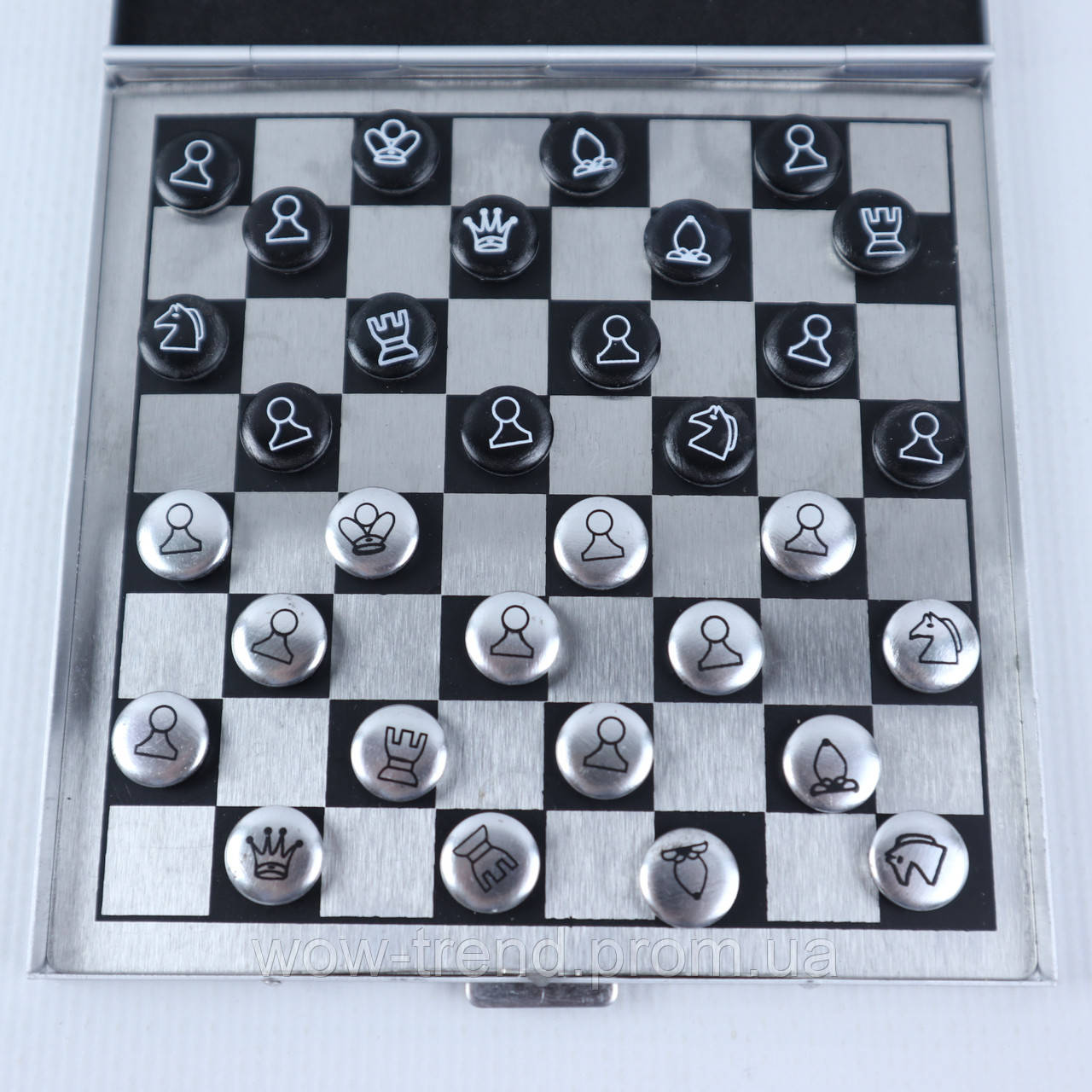 Игровой набор в дорогу шашки и шахматы на магнитах (мини) - фото 5 - id-p1530782135