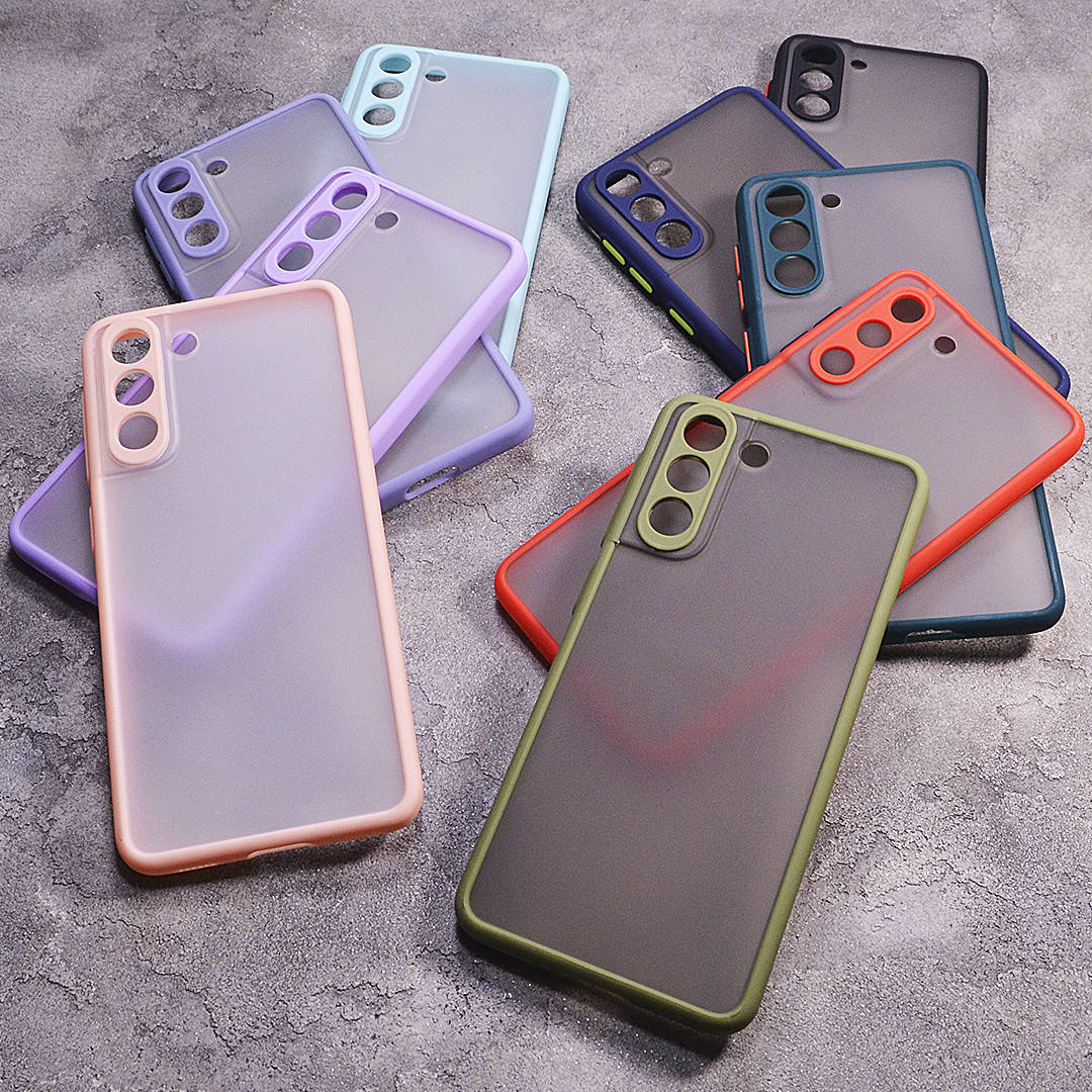 

Пластиковый чехол с цветными боками и защитой на камеру Samsung Galaxy S21 G991