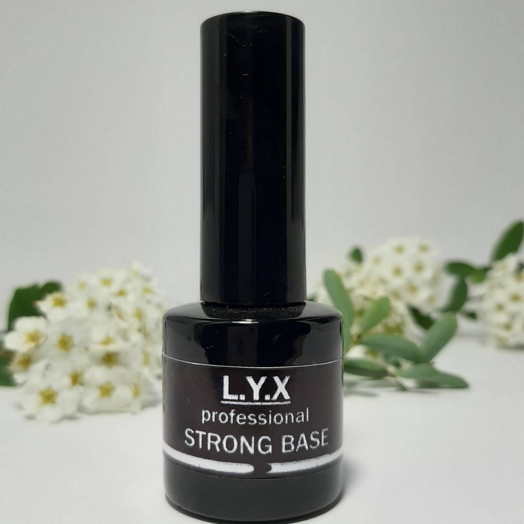

База L.Y.X Professional STRONG BASE 8ml