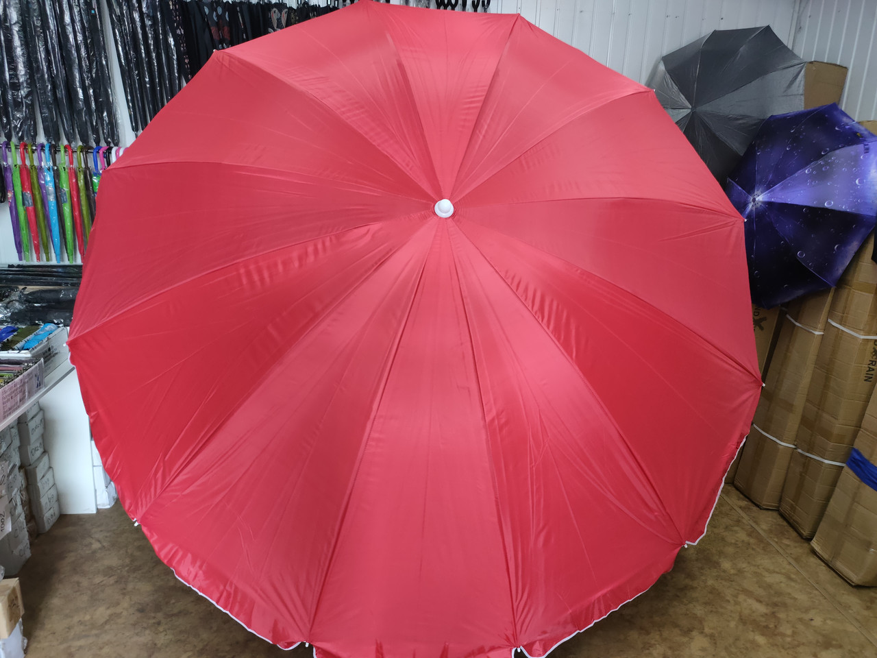 Зонт 3м 12 спиц с серебряным напылением купол и 2 слоя ткани красный - фото 1 - id-p1531726240