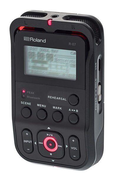 Цифровой диктофон Roland R-07 Black - фото 1 - id-p1531912022