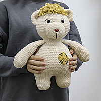 Іграшка "Ведмедик" з плюшевою пряжі. Докладний майстер-клас