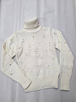 Нарядный шерстяной белый свитер с жемчужинками на девочку 122-128 роста Котёночек