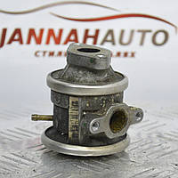 Клапан EGR VW Volkswagen Passat B5 2.3 VR5 ЕГР Фольксваген Пассат Б5 72228606 066131101