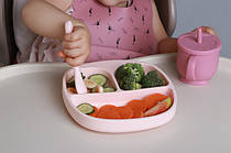 Тарілки, ложки, поїльники, снекстакани