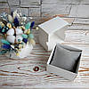 Самозбірна коробка 85х85х55мм із сірою велюровою подушечкою для наручного годинника та браслетів, фото 2