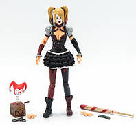 Подвижная фигурка Batman Arkham Knight Harley Quinn