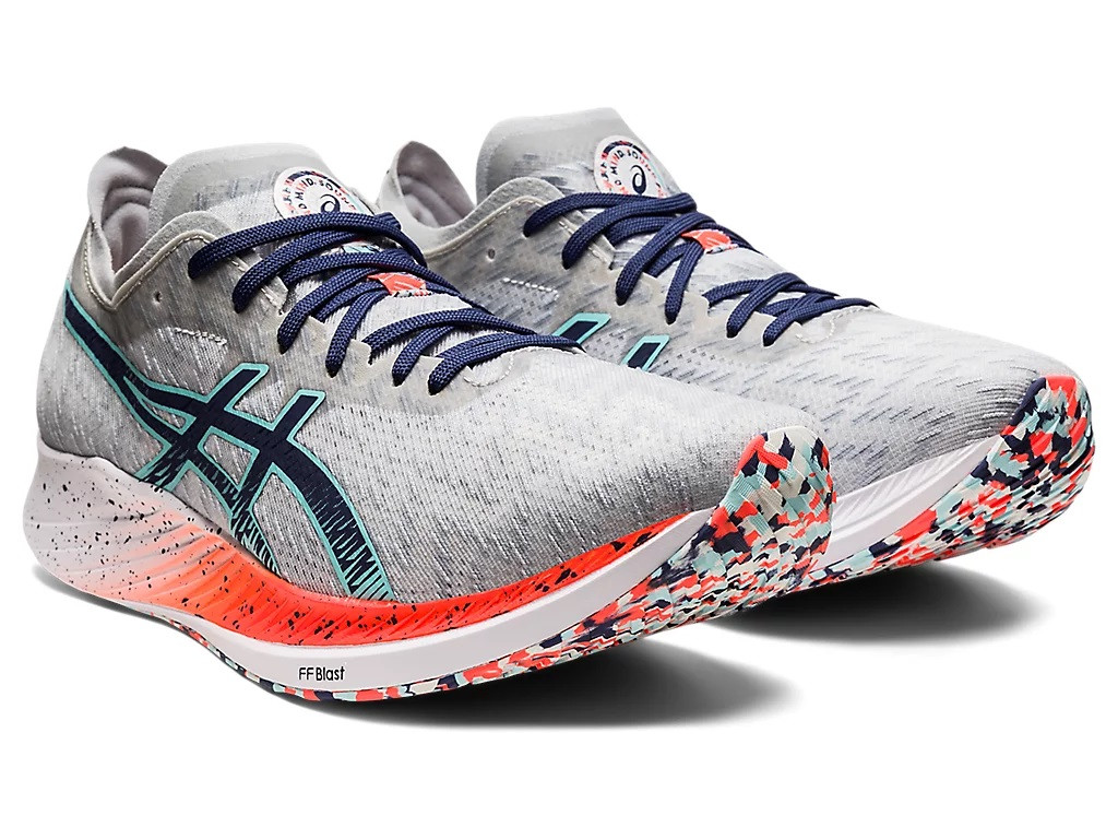 Чоловічі кросівки Asics MAGIC SPEED 1011B326-960