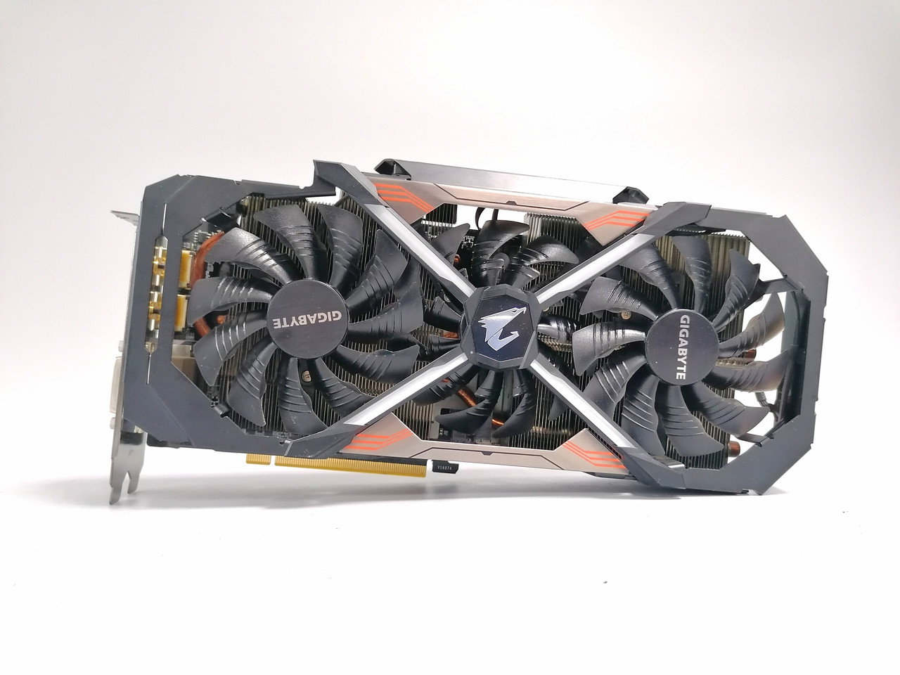 Відеокарта Gigabyte Xtreme Gaming GTX 1070 (8Gb/GDDR5/256bit) GV-N1070XTREME-8GD БВ