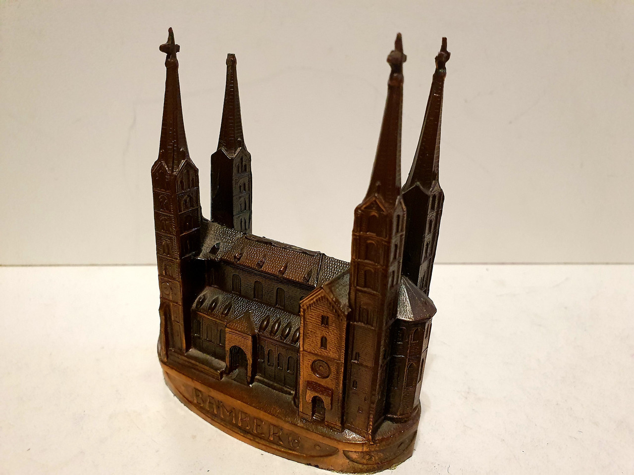 Колекційна металева статуетка Bamberg, фото 1