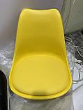 Стілець пластик Milan (Мілан) жовтий 14 на дерев'яних ніжках, м'яке сидіння, фото 4