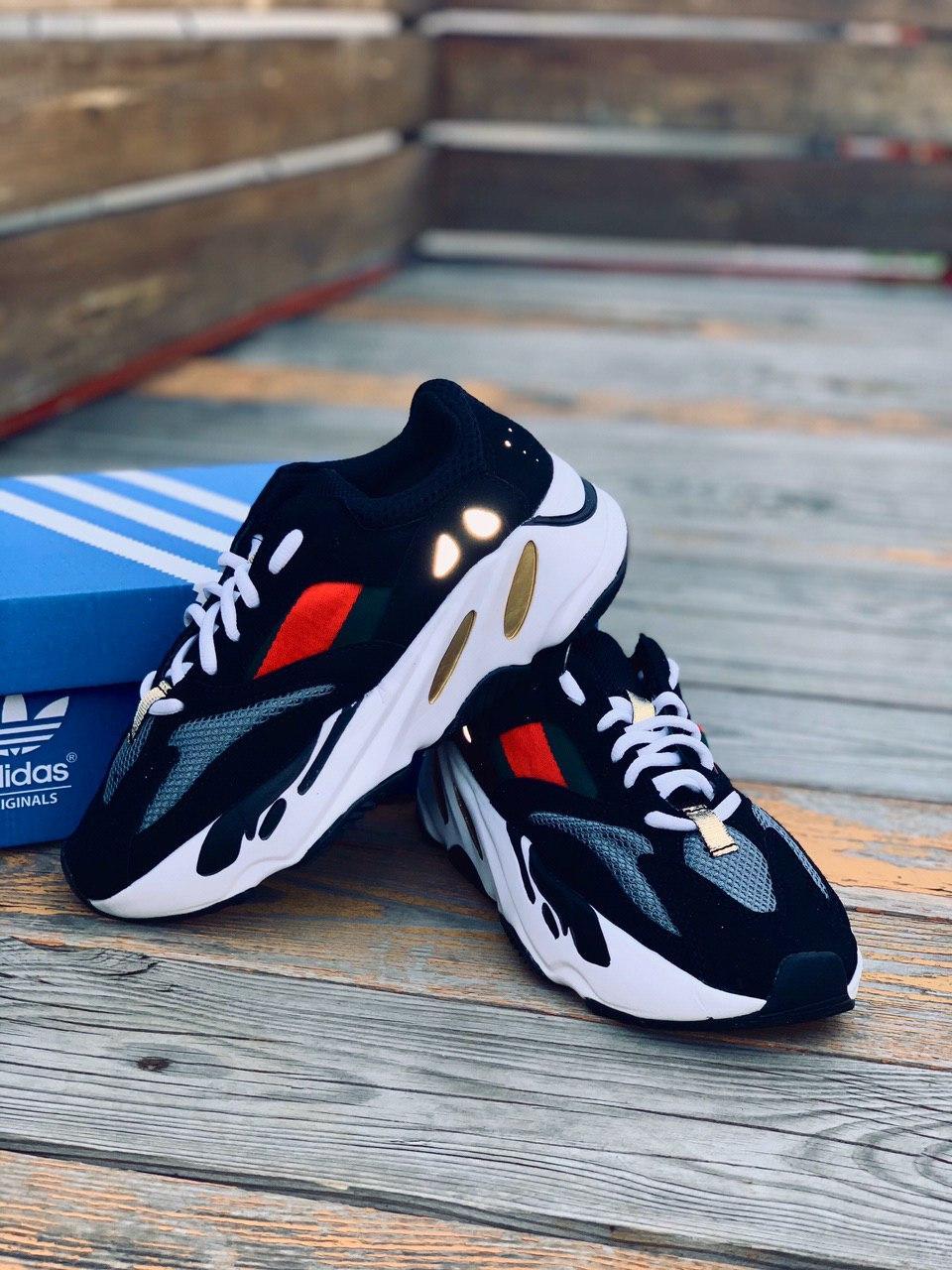 Adidas yeezy 700 x gucci online