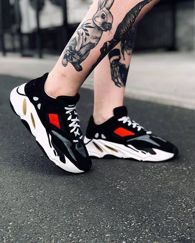 Adidas yeezy x gucci sneakers online
