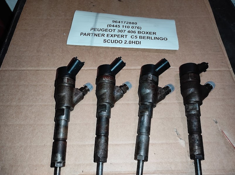 Б/у Насос Форсунка 964172880 0445110076 для Peugeot 307 406 Boxer Partner Exspert C5 Berlingo 2001-2008