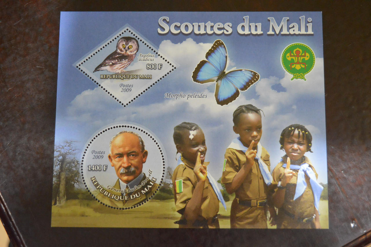 Малі. Марки. Особистості. Блок. 2009 рік (В-3)