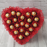 Букет ферреро роше червоний з цукерок шоколаду солодкий подарунок з цукерками для дівчини жінки на 8 березня