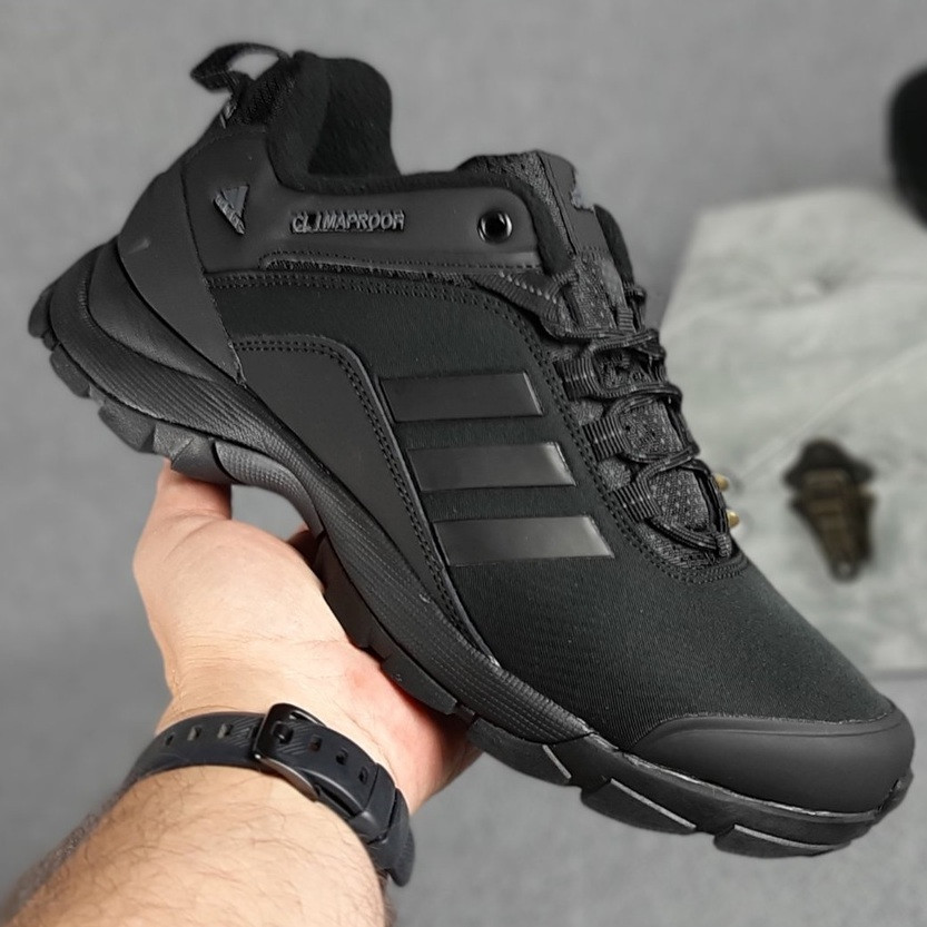 Зимові чоловічі кросівки Adidas Climaproof єврозима термопідкладка теплі чорні. Живе фото, фото 1