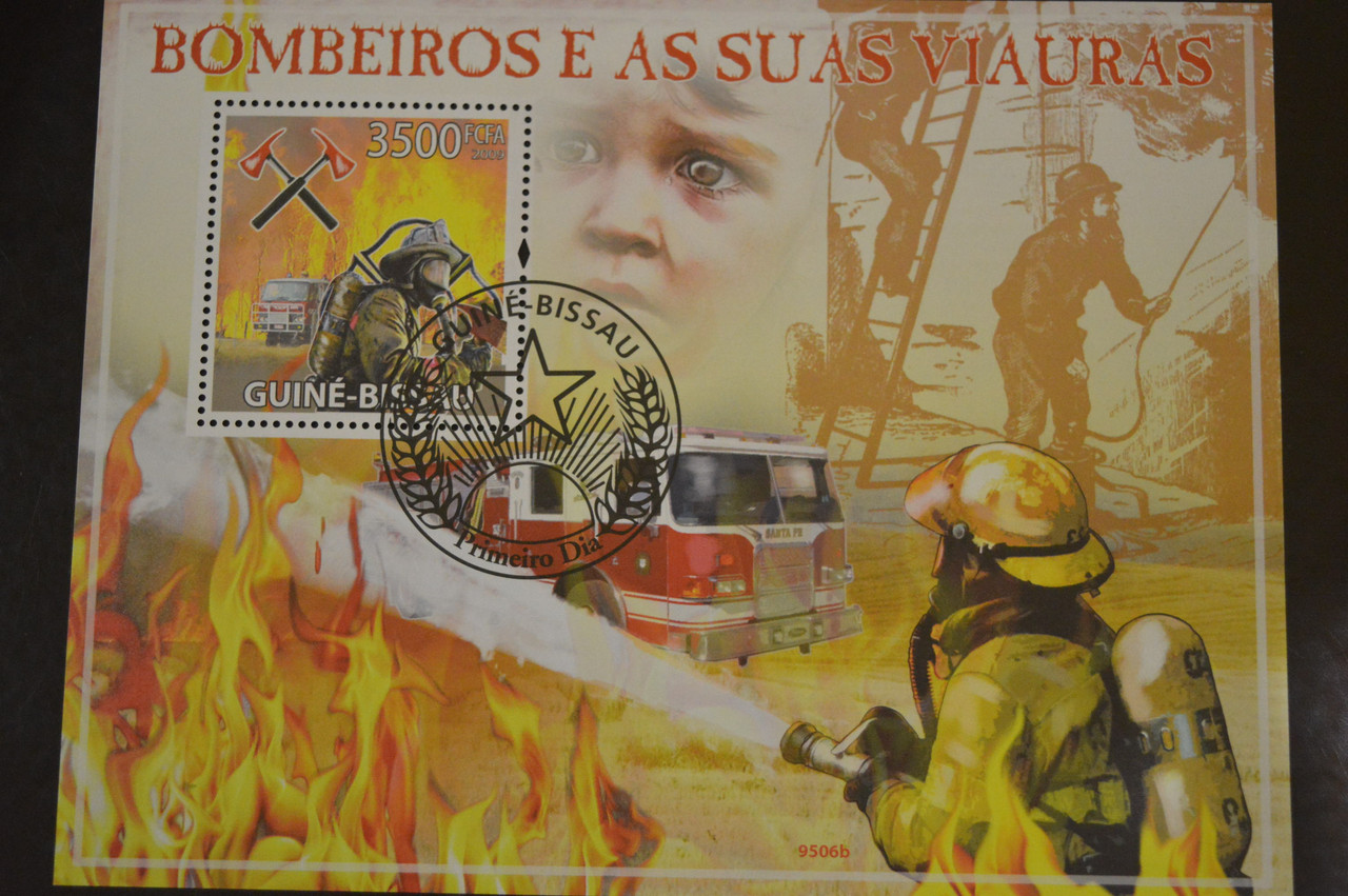 Гвінея - Бісау. Марки. Історія. Особистості. Блок. 2009 рік (В-5)