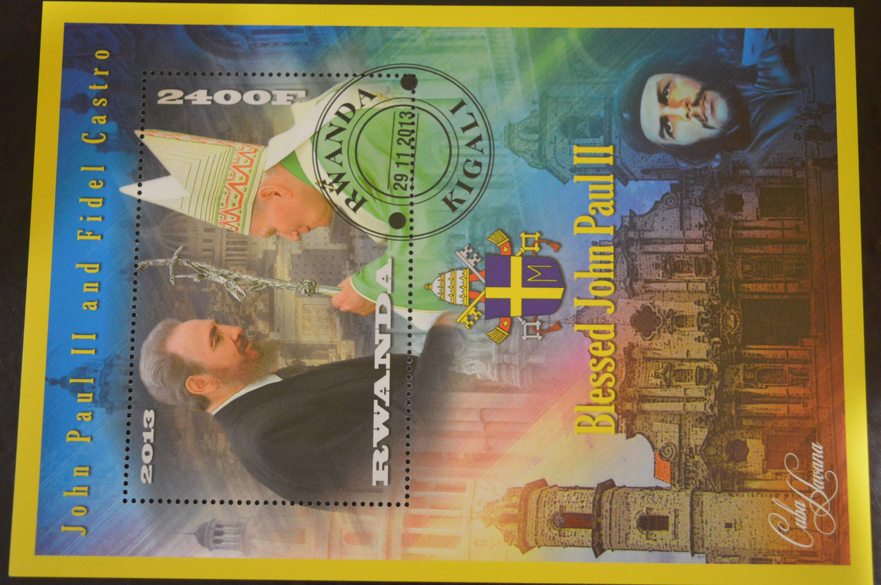 Руанда. Марки. Історія. Особистості. Блок. 2013 рік (В-5)