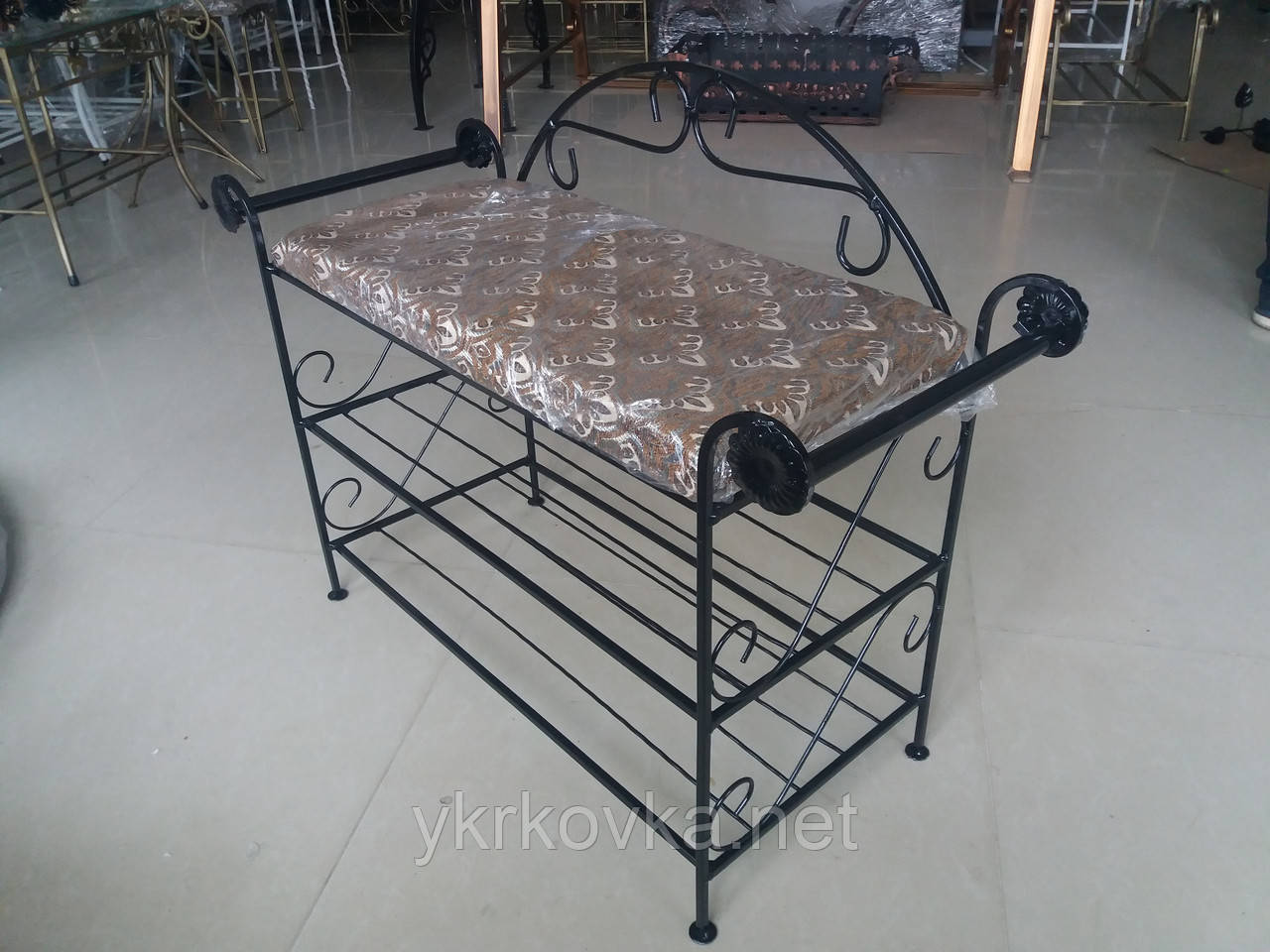 Кований пуф із ручками 80 см чорний, фото 1