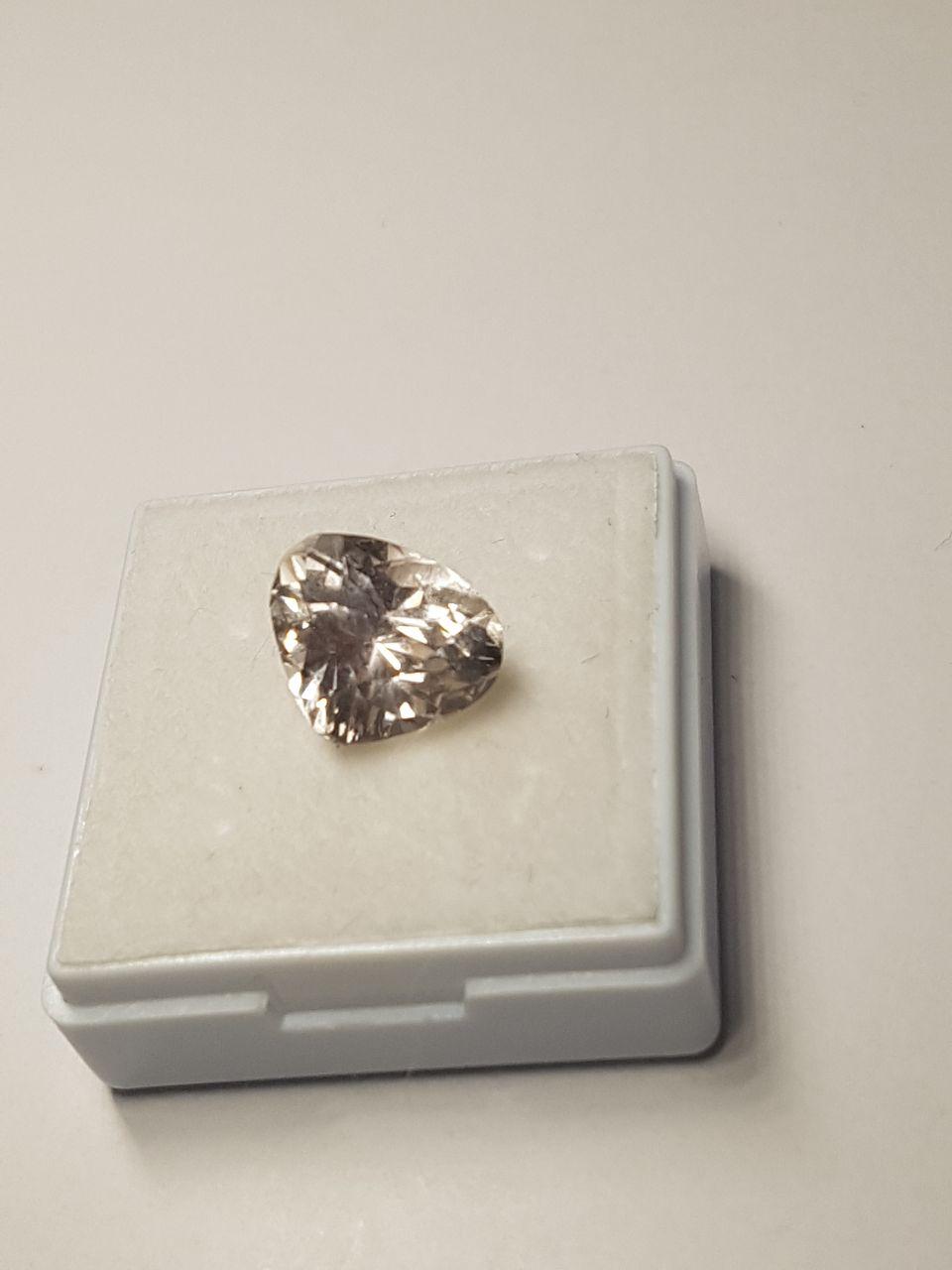 Натуральний Кунцит (Сподумен) 4.85Сt. 9.65×11.06×7.98 мм, фото 1