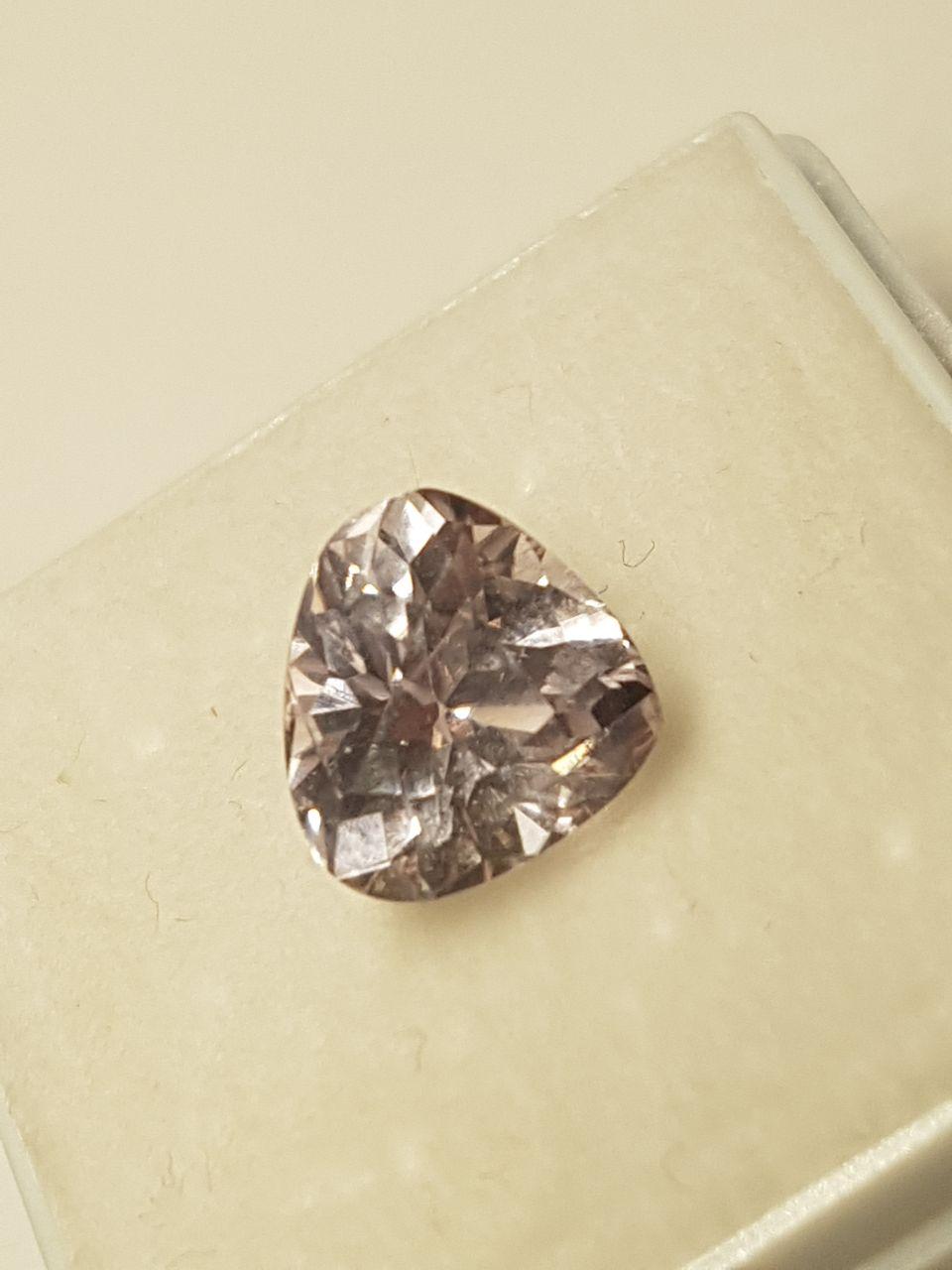 Натуральний Кунцит (Сподумен) 2.75 Сt. 8.50×9.27×6.05 мм, фото 1