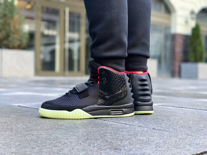 Nike air yeezy cheetah 2025
