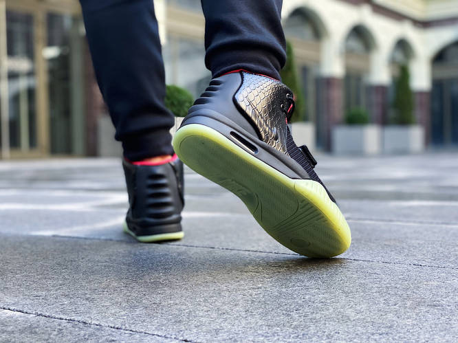 Air yeezy 2 solar red release date online