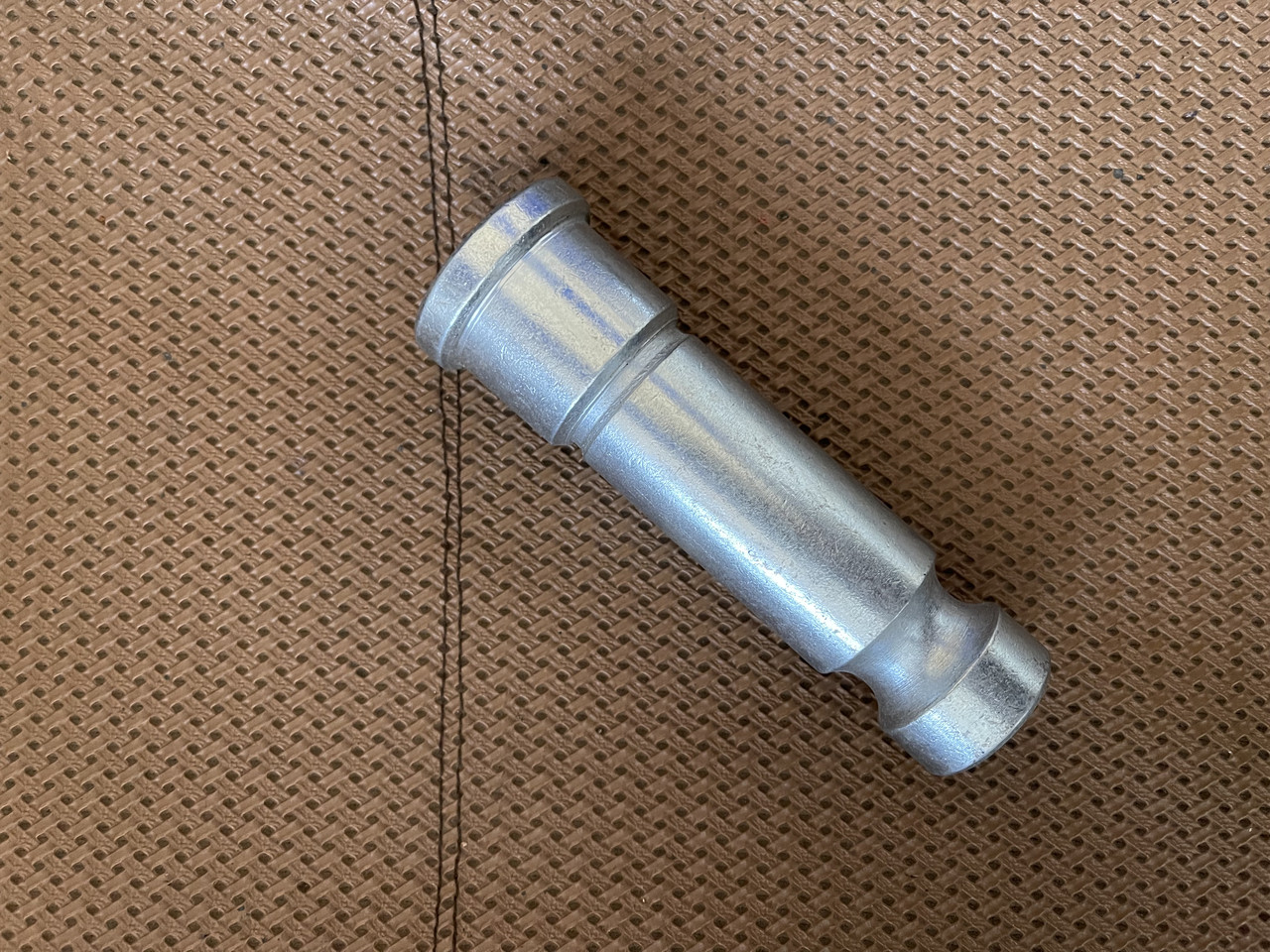 Палець важеля задньої навіски під скобу центрального гвинта 150.56.172 Т-150, ХТЗ-17221, 150.56.172, фото 1