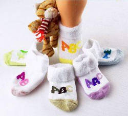 Як визначити розмір шкарпеток дитячих (розмірна таблиця шкарпеток)