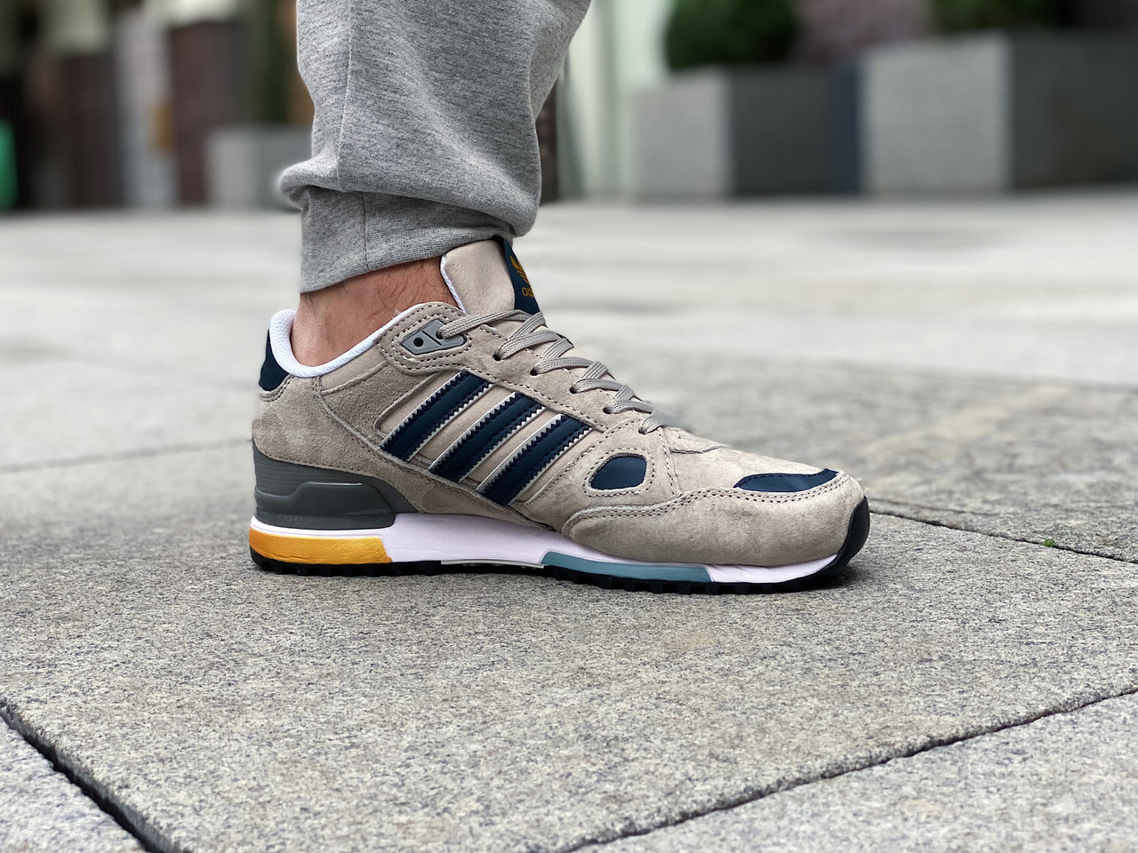 Кроссовки мужские Adidas ZX 750 / NKR-1955 (Размер:41), цена: 2700