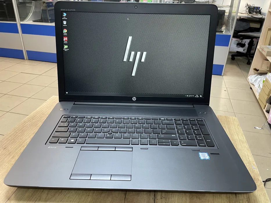 Ноутбук HP Zbook 17 G3 17.3 IPS core i7 6700HQ/16gb/256SSD/Quadro M3000M-4Gb, фото 1