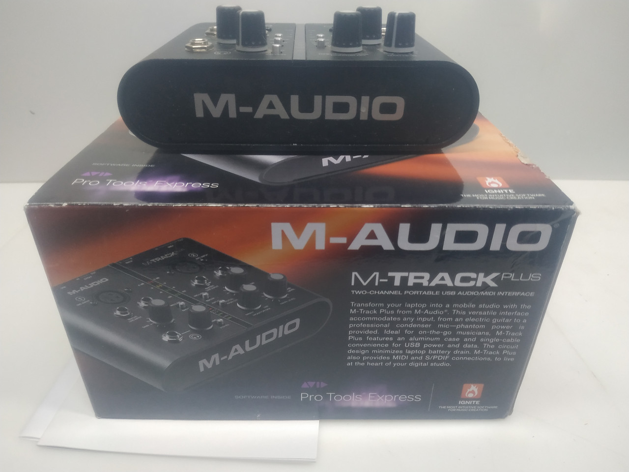 Звуковий інтерфейс M-Audio M-Track Plus ЗВУКОВА КАРТА