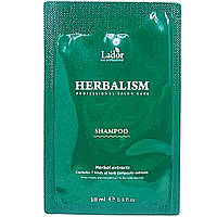 Успокаивающий шампунь с травяными экстрактами Lador Herbalism Shampoo 10 мл